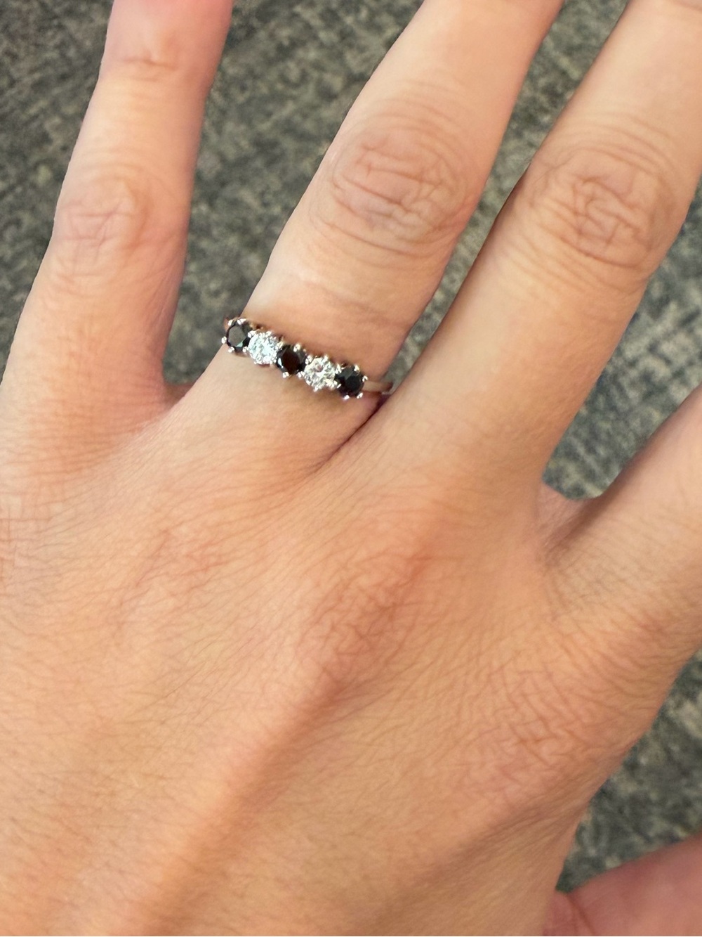 925 Sterling Silver Black and White Moissanite Stone Cluster Band Ring